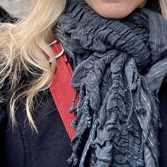 Kipling Coral Crossbody Bag Adjustable Strap Multiple Compartments Like New - Picture 5 of 14